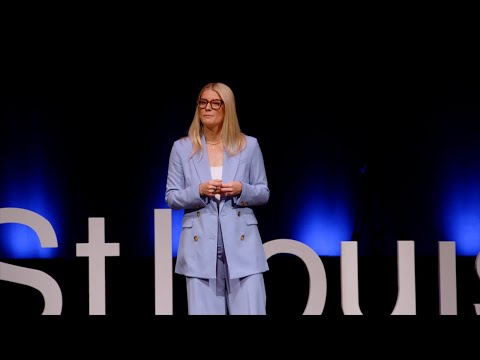 The Power of Style | Laura K. Sawyier | TEDxStLouisWomen