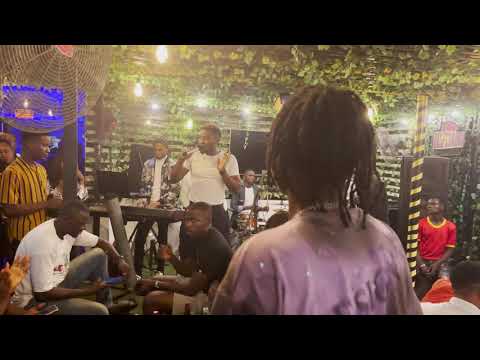 Image: Barzini Live at Music ’n’ Chill, in Nest Lounge, Yaba, Lagos, Nigeria (U)