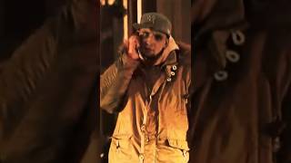 Осень ворвалась безумным ветрами, проливными дождями, холодными днями, бессонными ночами…