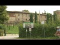 LIVE: Church where Italian designer Giorgio Armanis funeral will take place - 00:00 min - News - Video