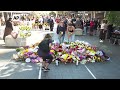 Australian PM lays flowers outside scene of Sydney stabbings  - 00:42 min - News - Video