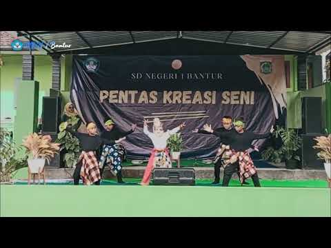 Tari Anoman Obong (kelas 5B)