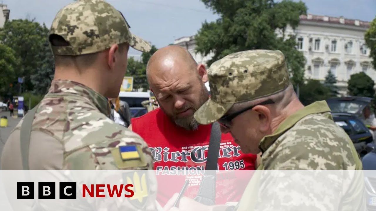 Ukraine conscription deadline set to run out | BBC News