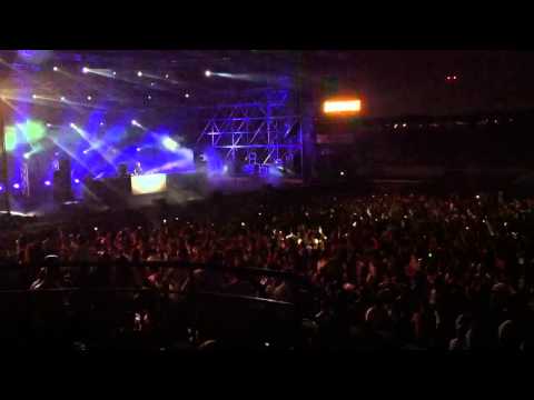 Boys Noize opening "Ecstasy one for me"  "XTC" Rome - Make Some Noize 2012