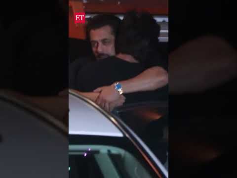 Watch: Shah Rukh Khan's 3 AM visit at Salman Khan's 57th birthday bash