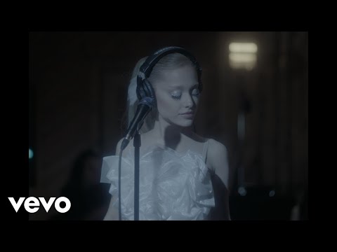 Ariana Grande - imperfect for you (live version)