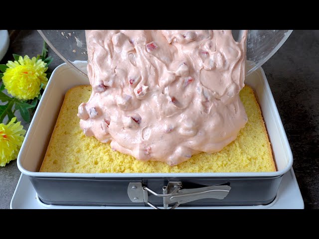 Einfacher Kuchen in 15 Minuten! Das berühmteste Rezept mit Erdbeeren