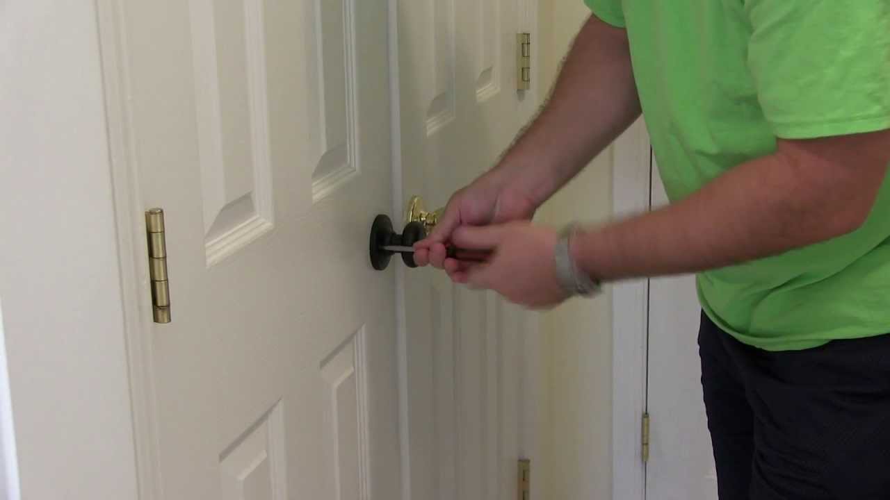 how-to-replace-a-dummy-door-knob-youtube