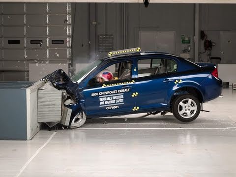 Видео краш-теста Chevrolet Cobalt седан 2004 - 2007