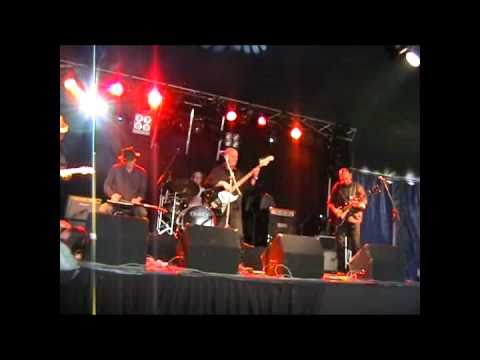 Henry Correy Blues Band ..Live.. ..Would I Lie To You ..  clip.AVI
