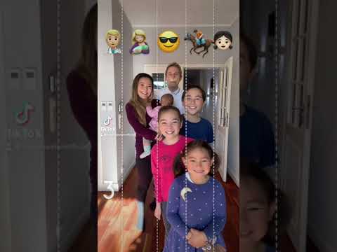 Emoji Challenge Family Edition 🤱🏼 TikTok Trend #shorts Mamiseelen