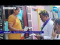 Narsapuram YSRCP Candidate Mudunuri Prasada Raju Door-to-Door Campaign | Ap Elections @SakshiTV  - 01:15 min - News - Video
