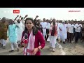 Badruddin Ajmal Exclusive: समर्थकों का हुजूम, बदरुद्दीन अजमल ने किसे किया इशारा ? Assam | Elections  - 02:01 min - News - Video