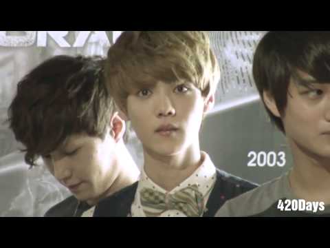 120810 EXO at S.M.ART EXHIBITION (Luhan focus)