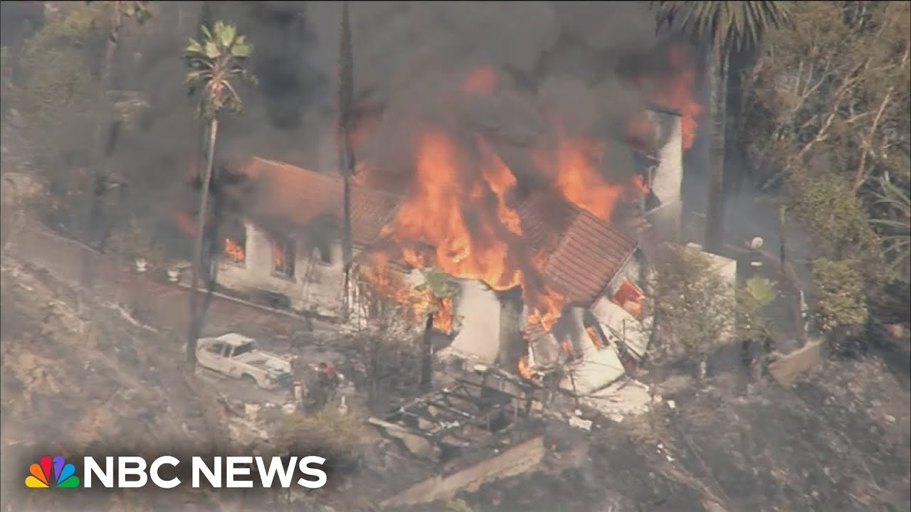 California's 'Edgehill Fire' destroys several homes