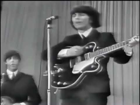 The Beatles - Everybody’s Trying To Be My Baby (Live - Pailas De Sports, 1965 Paris) Snippet
