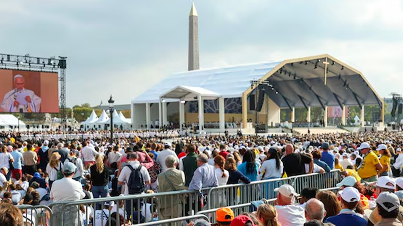 Messe du pape place de la Concorde: «C'est une forme de catharsis pour tout le sang qui a été versé»