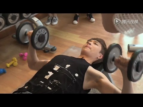 (Eng Sub) Full 150810 周一见 See You on Monday Zhang Yixing LAY 💪