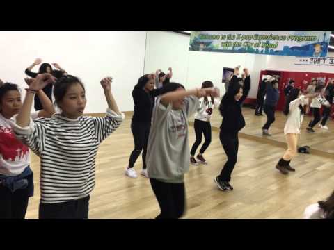 2015/11/02 SM Studio 體驗當練習生 學少女時代的PARTY舞蹈