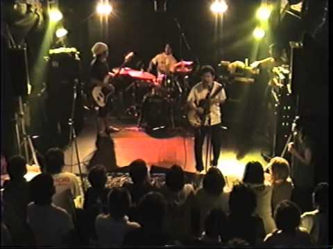サンボマスター「カンフーロック」2002年6月8日@神戸Star Club