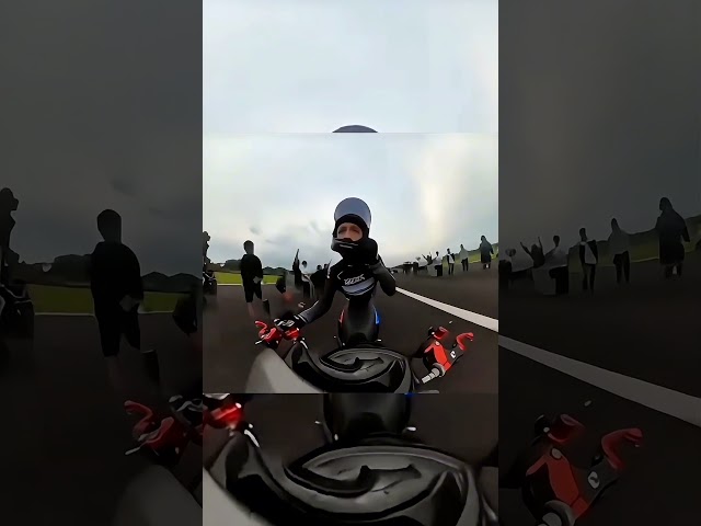 Motociclistas a punto de m***r