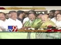 Tamil Nadu political uncertainty continues