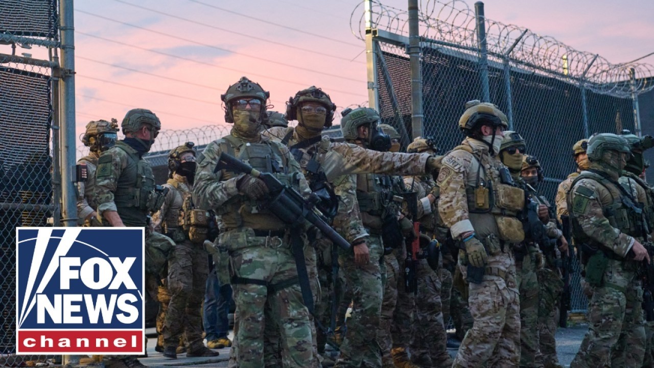 Audio of Chicago 911 call sparks fury: 'COMPLETELY UNACCEPTABLE'