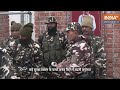 Ram Mandir Security : हाथों में AK47, CM Yogi की Ayodhya में अचानक क्यों तैनात हुए हथियारबंद जवान ?  - 01:03 min - News - Video