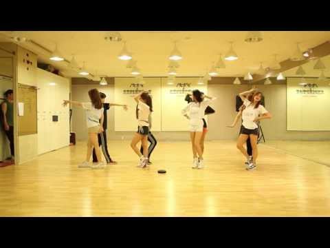 KARA (카라) -