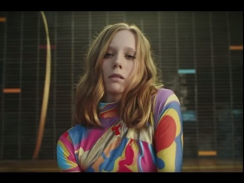 Tame Impala The Less I Know The Better (no intro) Optional Subs