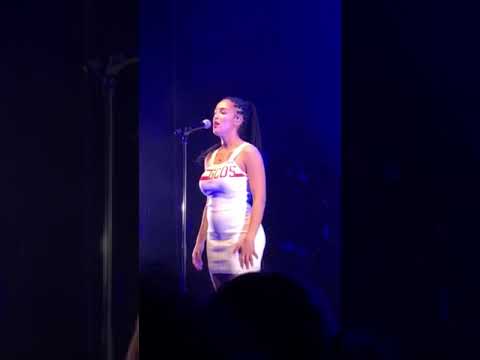 Jorja Smith’s “Goodbye” at the Shepherd’s Bush O2