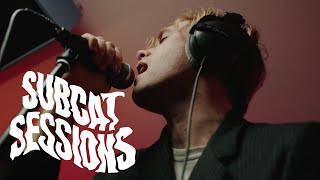 Flat Party - I&#39;m Bored, Give Me Love | SubCat Sessions