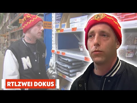 Keine Steuern zahlen?! | Armes Deutschland | RTLZWEI Dokus