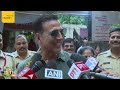 Lok Sabha Elections 2024 Phase 5 | Bollywood star Akshay Kumar casts vote in Mumbai | News9