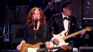 Bonnie Raitt, Tracy Chapman, Jeff Beck and Beth Hart - &quot;Sweet Home Chicago&quot;  (2012)