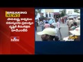 AP municipal workers give up stir