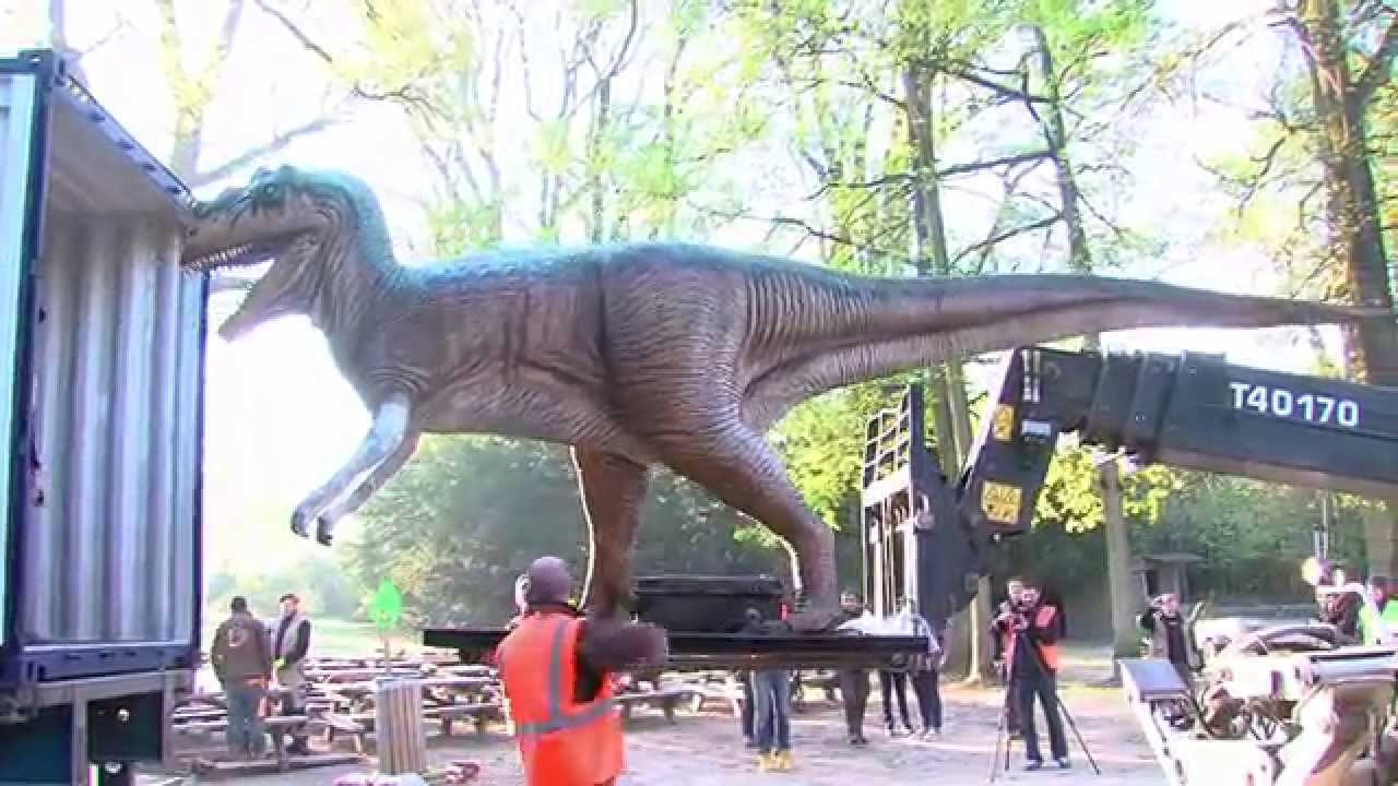 A Thoiry : les dinosaures prennent possession des lieux