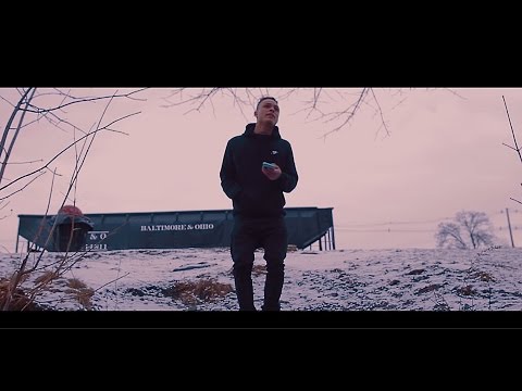 Lil Skies - Fake (OFFICIAL MUSIC VIDEO)