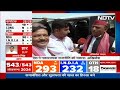 Lok Sabha Election Results 2024 | संविधान को ठेस पहुंचाने वालों को सबक: NDTV से बोलें Akhilesh Yadav  - 01:28 min - News - Video