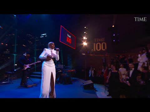 Mary J. Blige: "Family Affair" | Live at the 2022 TIME100 Gala