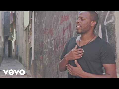 Dino D'Santiago - Pensa na Oji feat Paulo Flores