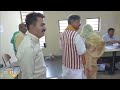 BJP Leader Kailash Vijayvargiya Casts Vote in MP’s Indore | News9  - 01:28 min - News - Video
