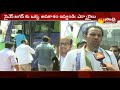 NRI's Launched Bus Yatra To Support YS Jagan- Mangalagiri, Guntur Dist