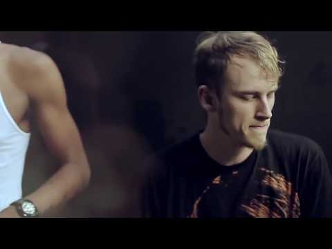 Machine Gun Kelly - Her Song (Official Music Video)