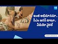 CM Jagan Photo Tattoo On Young Lady Fan Hand | Video Viral | CM jagan Tattoo Video | @SakshiTV
