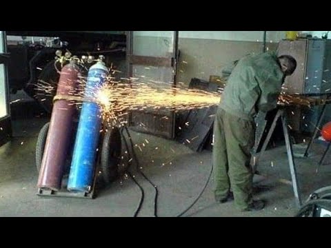 You're Doing it Wrong! - Funny Fail Compilation Dec 2017