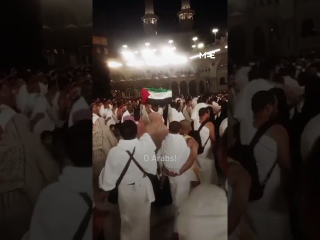 Egyptian pilgrim defies Saudi ban and raises Palestine flag in front of Kaaba