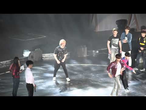 160305 Super Junior-SuperCamp in SH-Game2 Dance Battle1