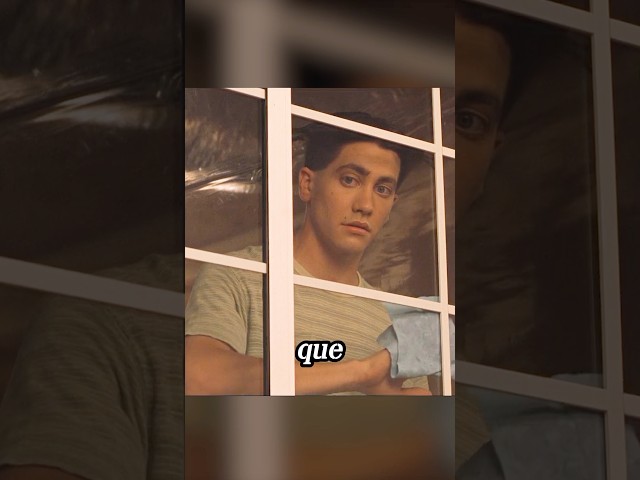 El niño es alérgico al aire. Sólo puede permanecer en burbujas.#futurelink