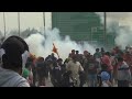 India: police fire tear gas on farmers demanding higher crop prices | REUTERS